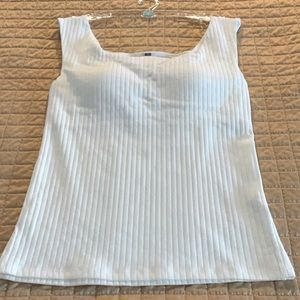 Uniqlo women’s Tank Top